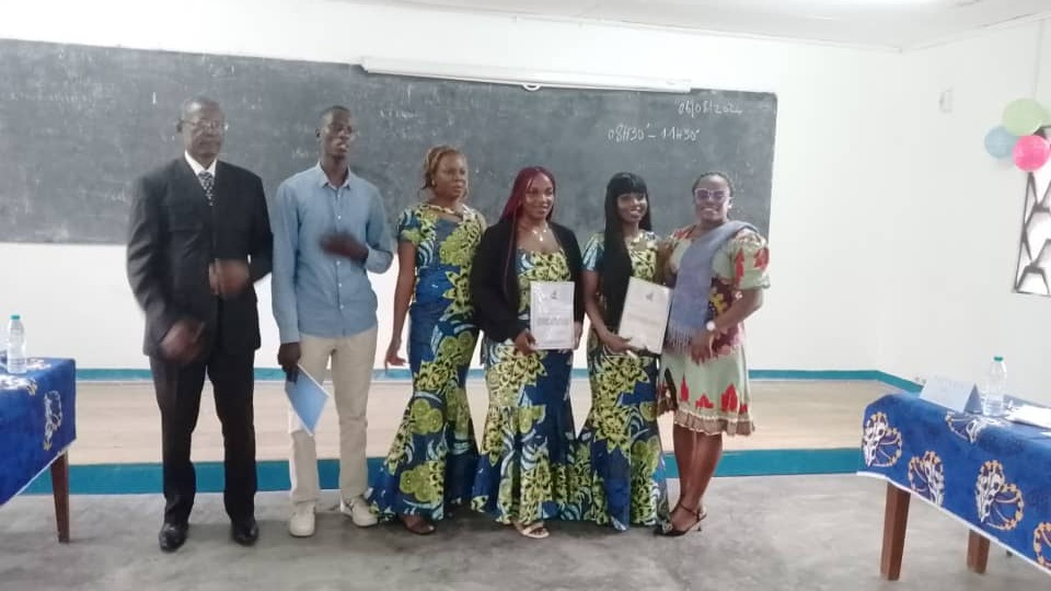 VUITENA PROMOCIO - ECOLE INFIRMIERS INSOLAFRICA